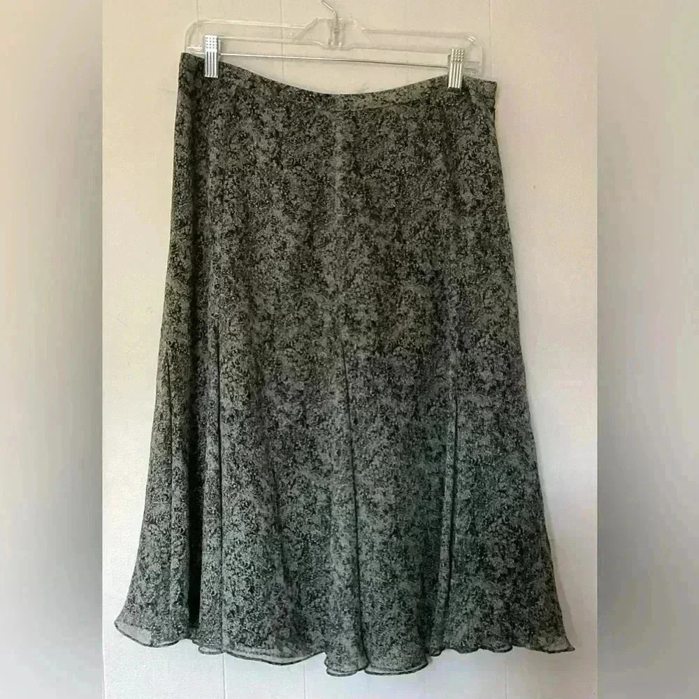 Jones New York 100% Silk Midi Skirtt Size 10 abstract Print black& green